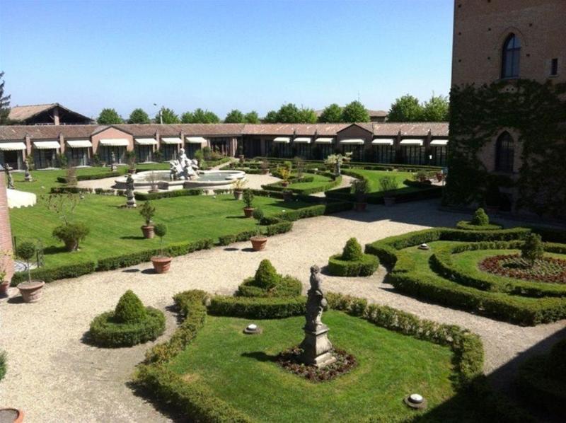 Castello Di San Gaudenzio Hotel Pavia Ngoại thất bức ảnh